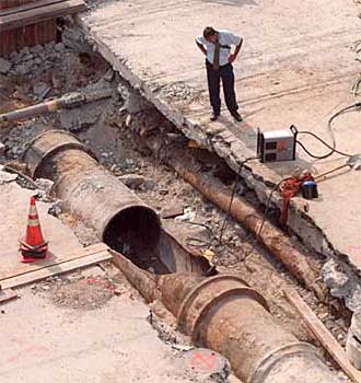 Picture of the Baltimore Water Main Break, July 18, 2001